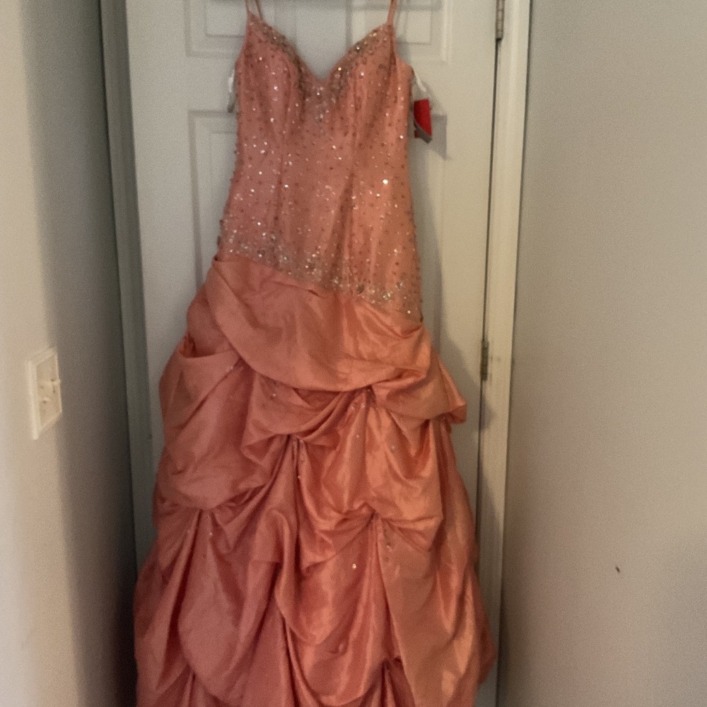 Brand new sea coral formal dress with sequins detailing, size 10
